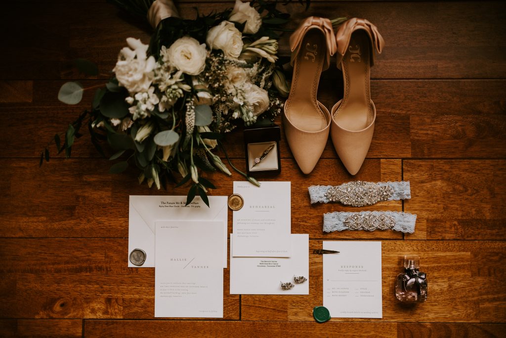 All the details (invites, shoes, garter & bouquet) were the perfect addition to pull off this industrial chic wedding. 